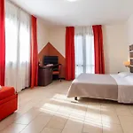 ホテル Al Ritrovo 3*