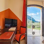 ホテル Al Ritrovo 3*